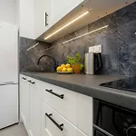 Modern Targowek By Renters Appartement *