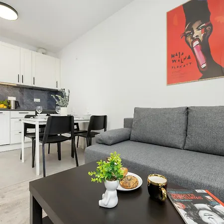 Apartment Modern Targowek By Renters